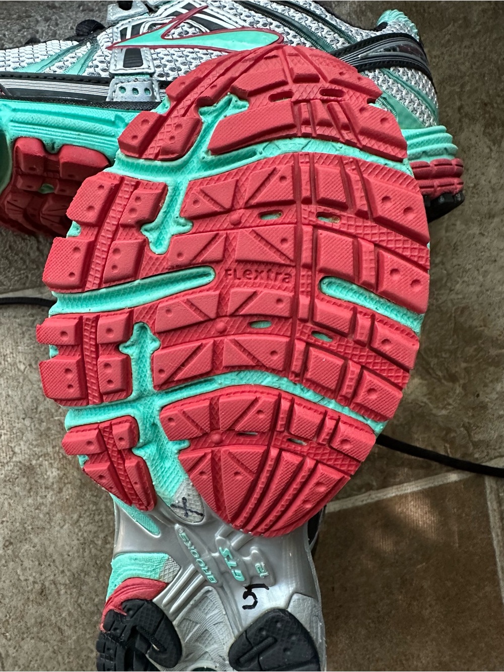 Brooks Women’s Sneakers — Teal and Black - Picture 6 of 11